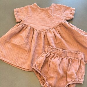 Quincy Mae Pink Short Sleeved Dress with bloomers 12-18 months